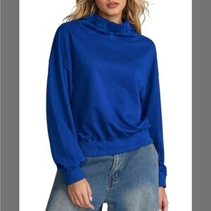 Chic Blue Turtleneck Sweater